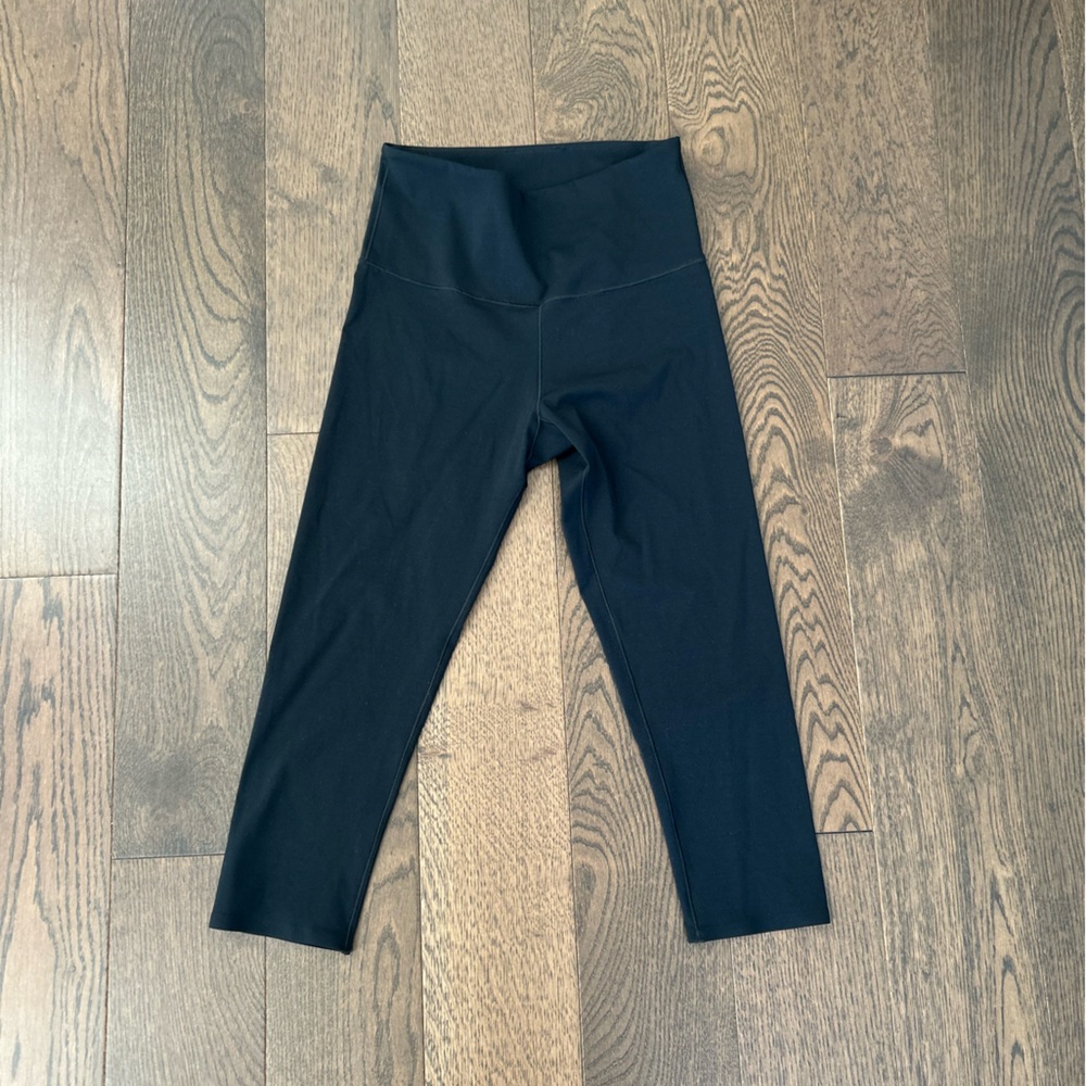 WONE 3/4 length leggings size S